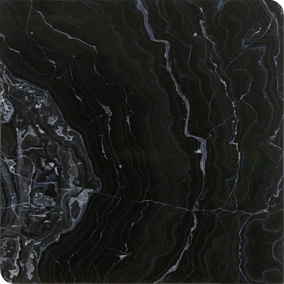玄墨黑 Mystic Black Marble 石材樣板圖，黑色系，產地中國，產地中國，體積密度2.66 g/cm³，吸水率≤0.47%，莫氏硬度4，適用於地面、牆身、檯面、特色牆、大堂