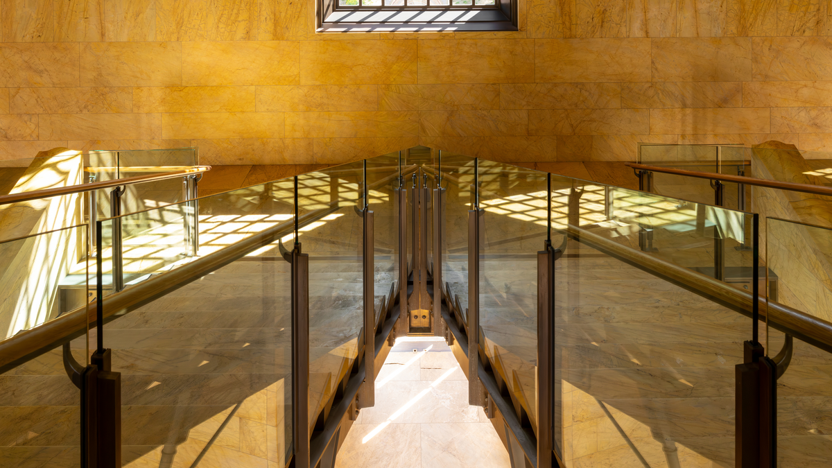 Gallery 11